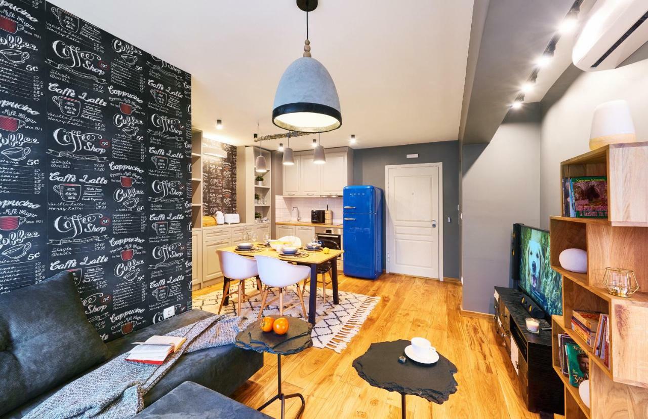 סופיה Stylish And High-End Designer Apartments In City Center מראה חיצוני תמונה